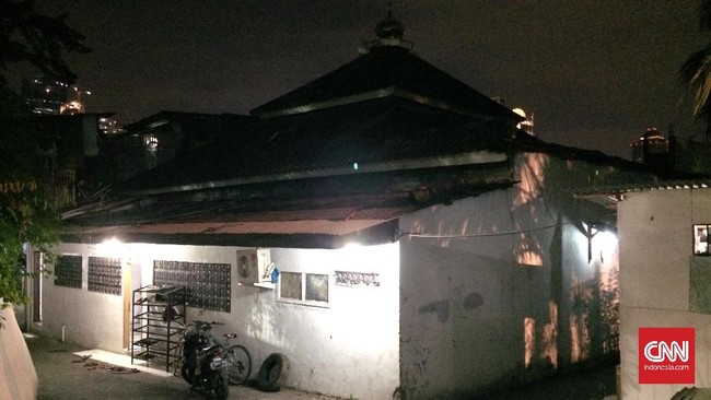 Kementerian Agama meminta pengurus masjid dan musala mewaspadai setiap jamaah yang tidak dikenal atau mencurigakan. 