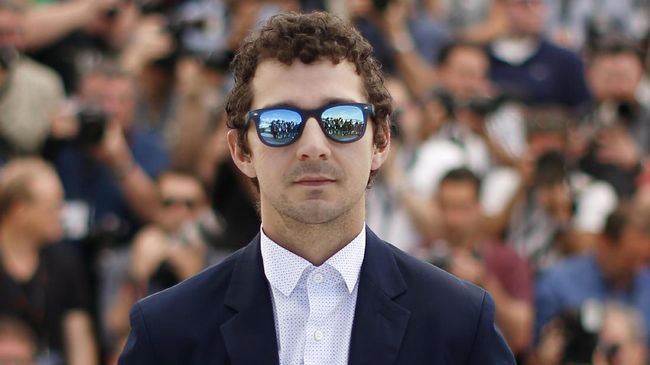 Shia LaBeouf bukan cuma sekali dua kali berurusan dengan polisi. Aksinya mulai mabuk sampai membuat instalasi seni gila yang membuatnya nyaris diperkosa.