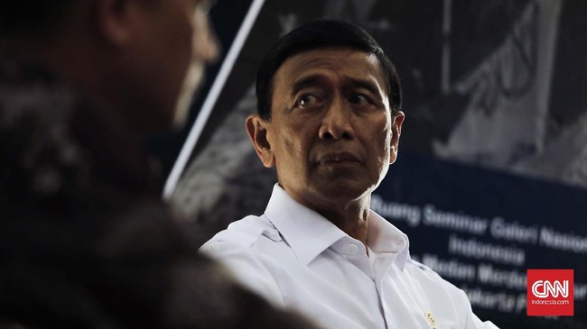 Menkopolhukam Wiranto mengatakan tindakan mengusir dubes Myanmar di Indonesia malah bakal menghambat pemerintah memberikan bantuan untuk etnis Rohingya.