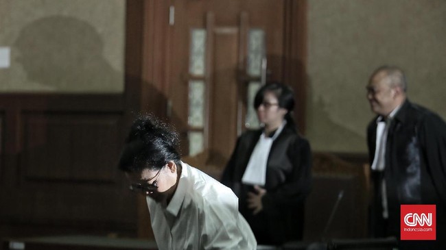 Majelis Hakim Pengadilan Tipikor memutuskan untuk menolak seluruh nota keberatan terdakwa Miryam S Haryani sehingga persidangan bisa dilanjutkan.