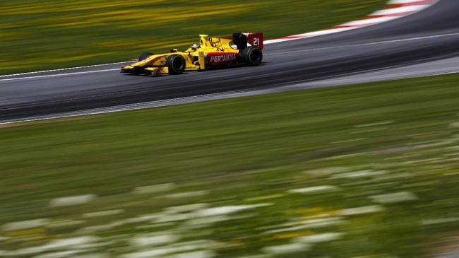 Pebalap tim Pertamina Arden, Sean Gelael mengaku antusias untuk segera berlomba di sirkuit Silverstone, GP Inggris akhir pekan ini.