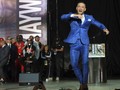 McGregor Ajak Penonton Ejek Mayweather Jr.
