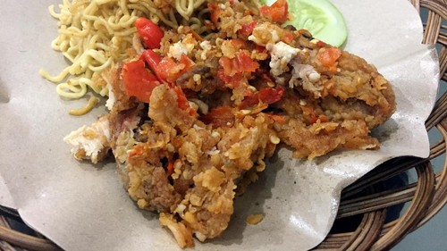 Ini 5 Gerai Ayam Penyet di Depok yang Punya Sambal Pedas Nikmat! Ini 5 Gerai Ayam Penyet di Depok yang Punya Sambal Pedas Nikmat!