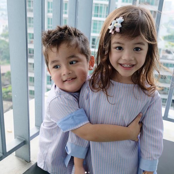 Akurnya Zoe dan Zac yang kini berumur 3 tahun. (Foto: instagram/@twinszfrizzy)