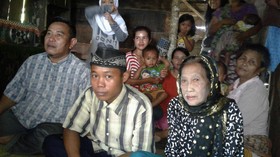 Psikolog: Percintaan ABG dan Nenek Seharusnya Tak Jadi Soal