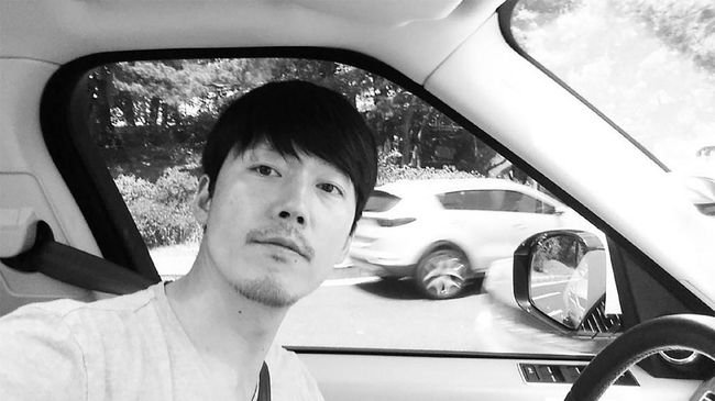 Setelah setahun vakum dari dunia film, aktor Jang Hyuk akan kembali bermain dalam film action berjudul The Child Who Deserves to Die.