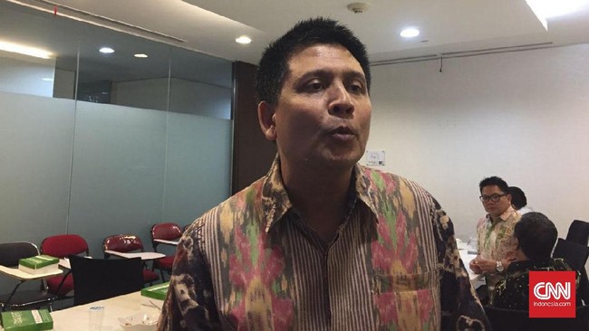 Asosiasi Perusahaan Efek Indonesia (APEI) akan melakukan koordinasi ulang dengan Self Regulatory Organization (SRO), termasuk Bursa Efek Indonesia (BEI).