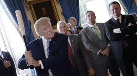Trump Emoh Sepenuhnya Salahkan Kelompok Supremasi Kulit Putih