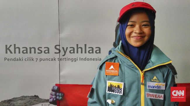 Khansa Syahlaa, seorang anak berusia 11 tahun berhasil mengalahkan ketakutannya untuk mencapai Puncak Jaya. Simak kisahnya yang inspiratif.