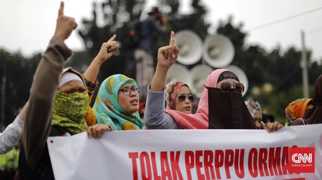 Jika ditemukan ormas lain yang antiPancasila, Kemenkumham menyatakan tak akan langsung membubarkannya.