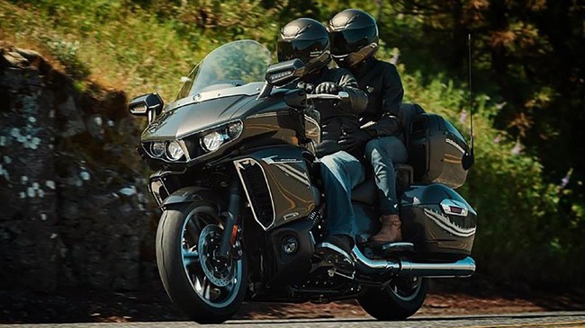 Pabrikan Jepang meluncurkan motor touring Star Venture versi murah yang bisa menjadi saingan Honda Gold Wing di kelas 1.900cc.