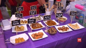 Menyantap Aneka Makanan Unik di Pasar Malam Queens