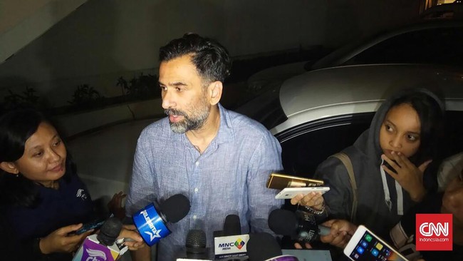 Polda Metro Jaya menerima pelimpahan kasus penipuan yang melibatkan aktor Jeremy Thomas. Polisi menyebut status Jeremy sudah tersangka.