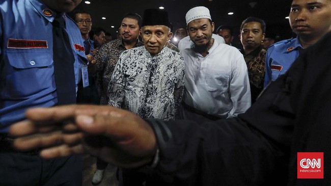 Amien Rais juga direncanakan bertemu dengan Ketua MK bersama 15 perwakilan Presidium Alumni 212. Alumni 212 menyatakan Perppu Ormas berdampak luas.