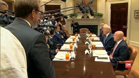 Kecewa UU Tak Lolos, Trump Akan Biarkan Obamacare 'Gagal'