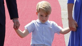 Pangeran William Antar George Masuk Sekolah Hari Pertama
