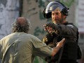Keamanan Diperketat, Bentrok Warga-Polisi di Al-Aqsa Lanjut