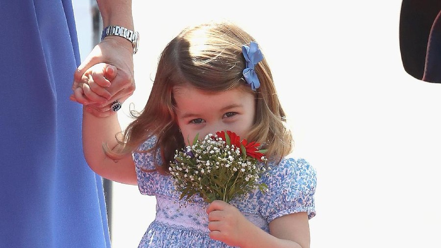Yeay! Sebentar Lagi Putri Charlotte Sudah Sekolah Lho