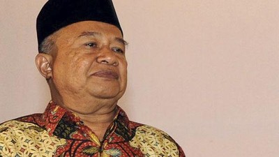 img-title Terima Draf Asli Omnibus Law, Komisi Hukum MUI Kaji Substansi