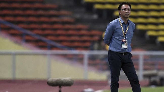 Ong Kim Swee mengaku tak gentar dengan tekanan yang bakal diberikan suporter Persis Solo pada musim ini.