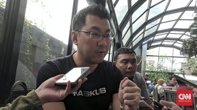 Kaskus Social TV bisa diakses di platform Kaskus. Sebelumnya fitur ini sudah pernah muncul pada rangkaian Pilkada DKI Jakarta dan kompetisi DOTA 2.