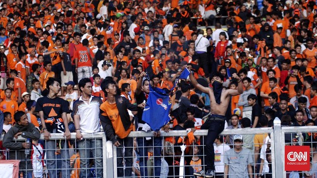 Ketua Umum The Jakmania Ferry Indrasjarief menganggap harga tiket final Piala Presiden 2018 Persija Jakarta vs Bali United terlalu mahal untuk suporter.