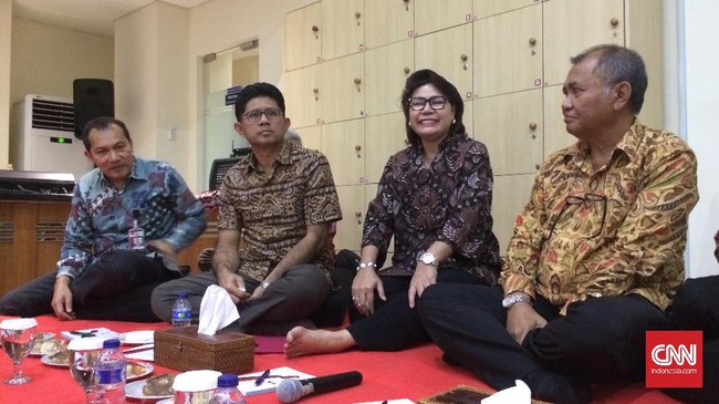 Pimpinan KPK akan menggelar rapat sebelum mengumumkan sanksi atas dugaan pelanggaran etik Novel Baswedan dan Aris Budiman.