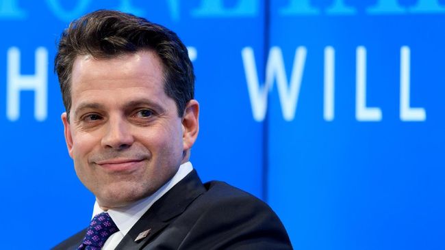 Anthony Scaramucci dikenal sebagai juru bicara Gedung Putih. Tapi setelah belasan hari, ia tak lagi bergabung dan kini mendekati dunia Hollywood.
