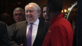 Duta Besar Tokoh Kunci Skandal Rusia pada Pemilu AS Pensiun