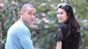 img-title Stevianne Agnecya Bantah Selingkuhi Samuel Rizal Demi Nikahi Suami Kedua