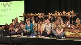 Lantun Gamelan yang Bikin Warga Inggris Jatuh Cinta