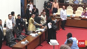 KPK Akan Klarifikasi Adnan Pandu Praja soal Uang Rp1 Miliar