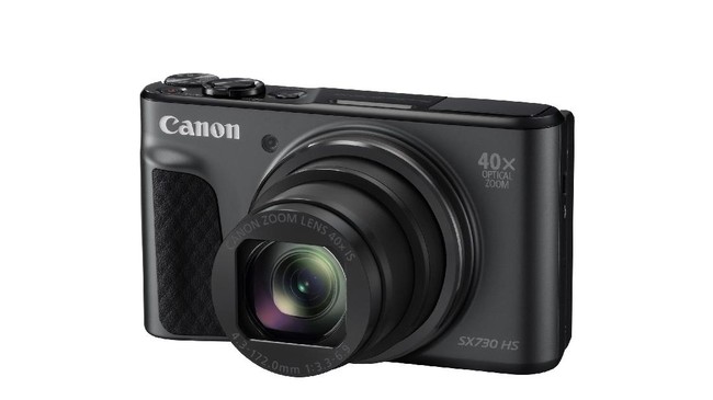 Canon PowerShot SX730 HS, kamera dengan layar LCD yang bisa diputar 180 derajat ke arah atas, cocok untuk selfie dan vlogging.