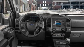 Konsumen Seret Ford ke Meja Hijau Terkait Skandal Emisi