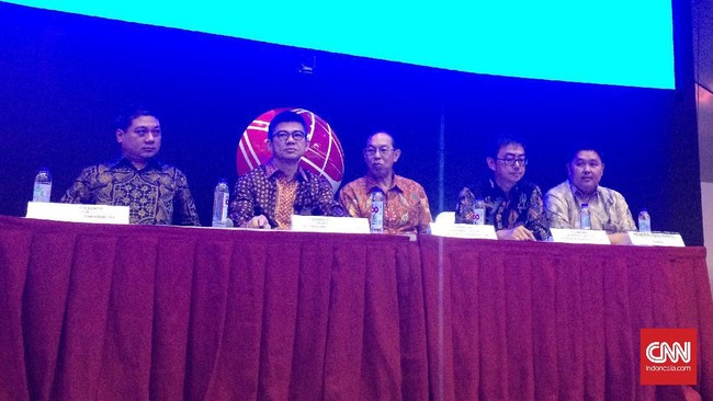 Ribuan karyawan PT Tiga Pilar Sejahtera Food Tbk (AISA) menuntut perusahaan menggelar RUPSLB untuk mengganti komisaris perusahaan saat ini.