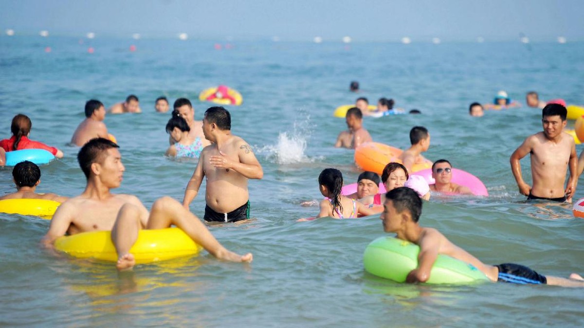 Cara Warga China Halau Udara Panas