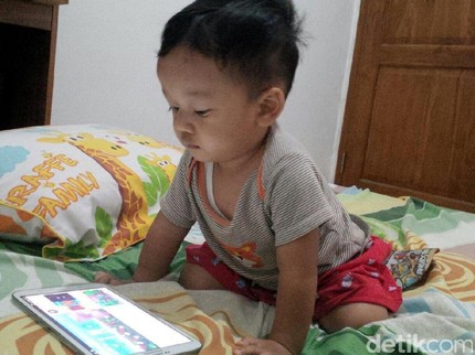 Slot Pintu Bisa Bantu Awasi Pemakaian Gadget Anak Lho, Bun