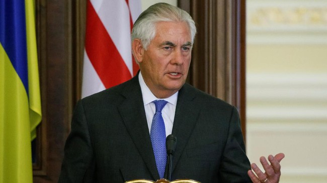 Menlu AS Rex Tillerson meminta China dan Rusia mengambil tindakan langsung untuk merespons peluncuran rudal Korut yang lagi-lagi melintasi wilayah Jepang.