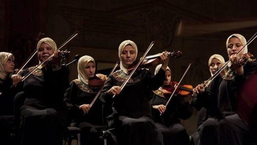 Ini Orkestra Pertama Dunia yang Semua Anggotanya Hijabers dan Buta Ini Orkestra Pertama Dunia yang Semua Anggotanya Hijabers dan Buta