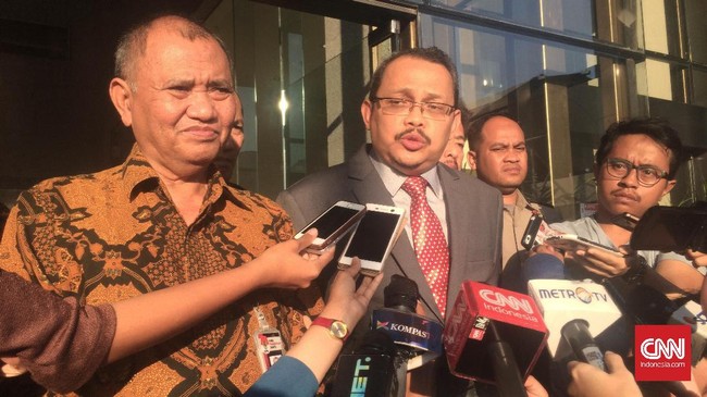 KPK dan Lembaga Antikorupsi Malaysia juga membahas sejumlah kasus untuk ditindaklanjuti bersama.