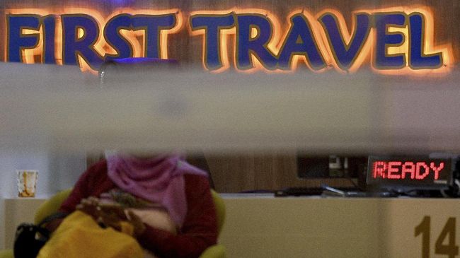 YLKI: Kasus Umrah First Travel Capai 17.557 Aduan YLKI melansir dari total 23.359 pengaduan konsumen yang masuk, sebagian besar didominasi oleh pengaduan jemaah umrah, yaitu 17.557 laporan.