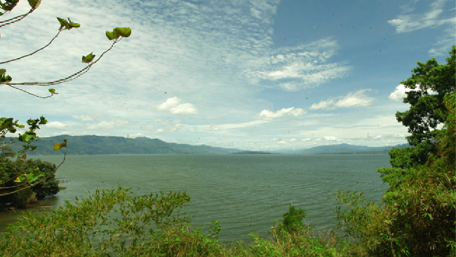 Danau Kerinci merupakan salah satu keindahan alam yang terkenal di Provinsi Jambi.