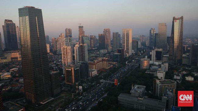 Kelompok perusahaan e-commerce dinilai mampu mengisi area yang selama ini dihuni oleh perusahaan komoditas yang tengah lesu secara global.