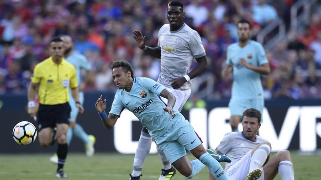 Andres Iniesta menilai Barcelona tak mendapat keuntungan besar meskipun mereka menjual Neymar dengan harga 200-300 juta euro.