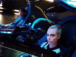 Sinopsis Film Valerian and The City of a Thousand Planets