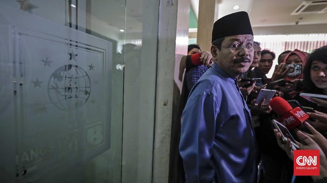 HTI menyatakan organisasi itu menggelar dakwah soal khilafah di kampus, bukan menyusupkan agenda tertentu. Gema Pembebasan menjadi sayap penting HTI.