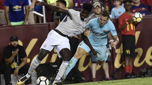 FOTO: Pesona Neymar Runtuhkan Manchester United
