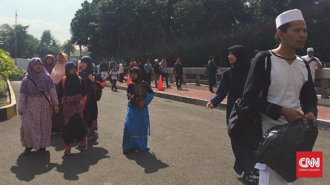 Para peserta aksi 287 mulai berdatangan, mereka menyatakan akan berjuang agar Perppu Ormas dicabut.