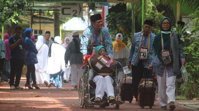 13 Jemaah Haji Positif Covid-19 Setiba di Indonesia