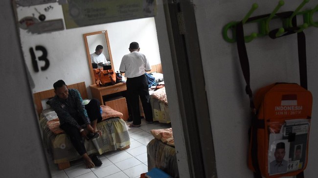 Ruang isolasi di Asrama Haji Pondok Gede, Jakarta Timur hanya untuk pasien dalam pengawasan (PDP) gejala ringan.